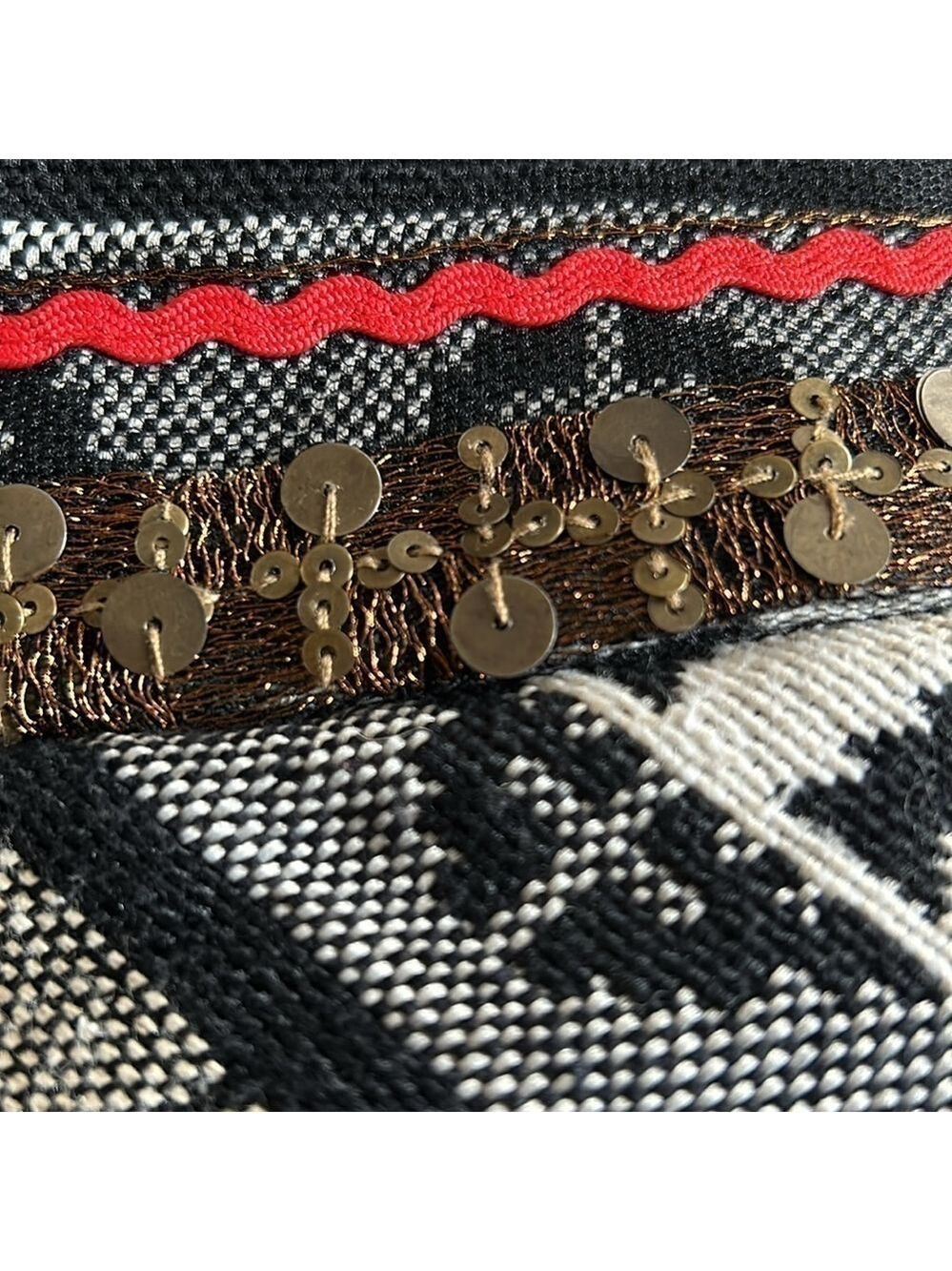 Graphic Skort - Aztec Pattern by Rinascimento - Picture 6 of 9